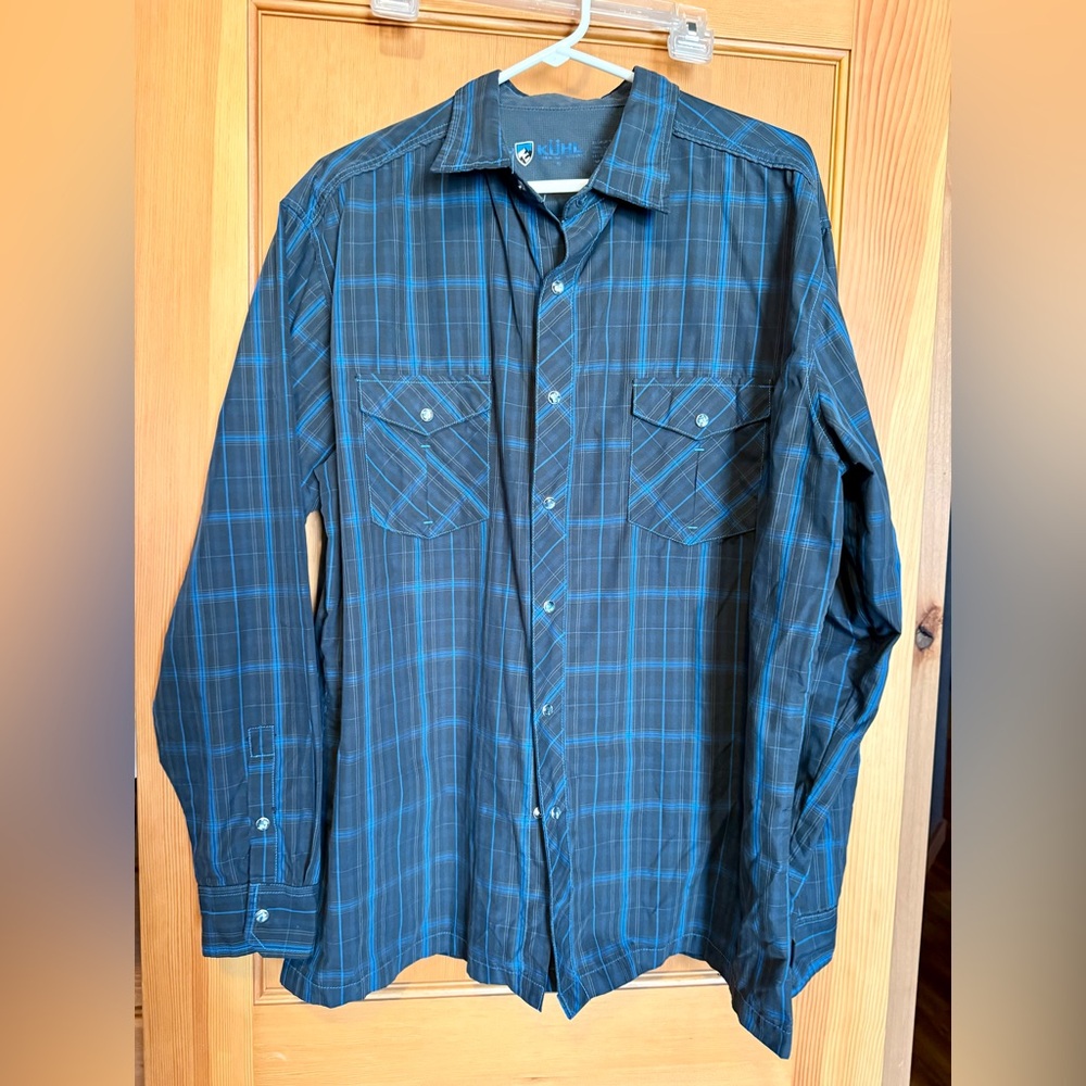 Men’s Kuhl pearl snap long sleeve shirt XL
